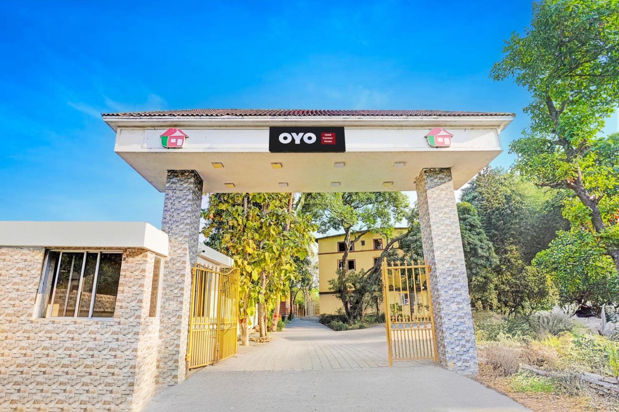 Hotel O Summer House Даман Екстериор снимка
